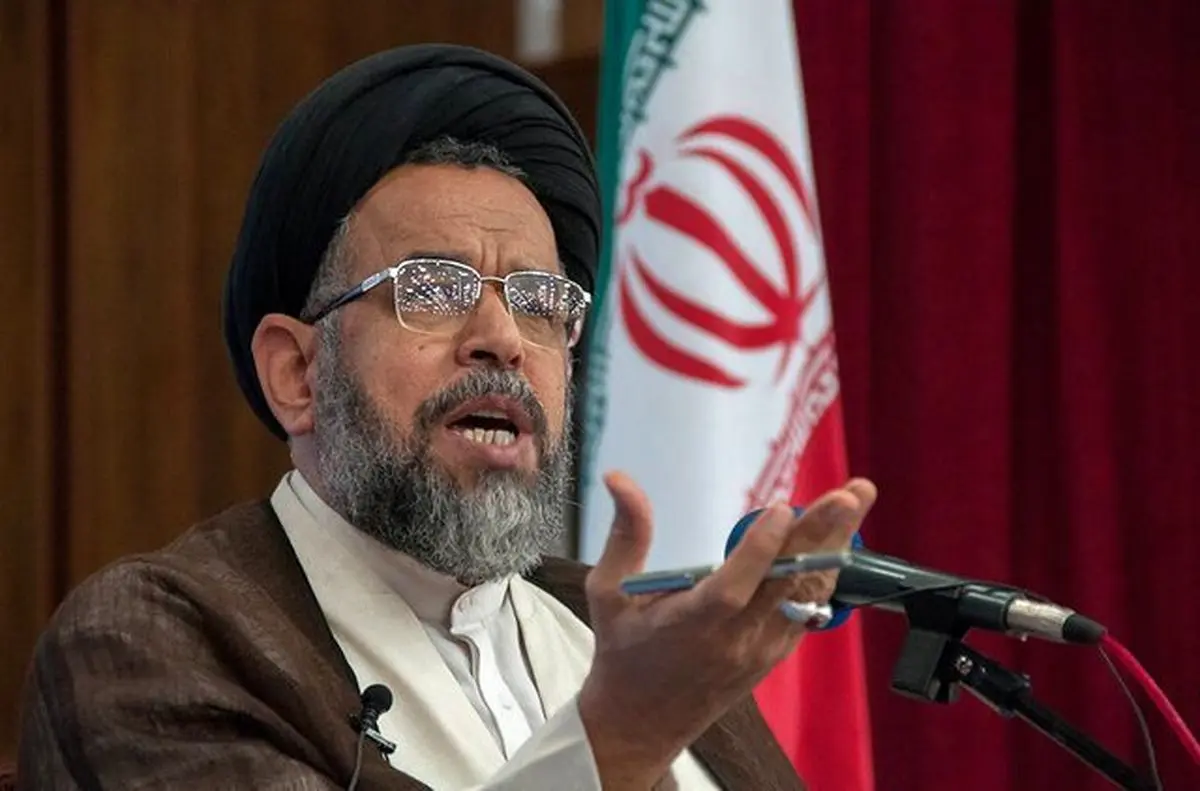 در همه دنیا فقط ایران جرات «نه» گفتن دارد / با آمریکا جز با زور و قدرت نمی‌توان حرف زد