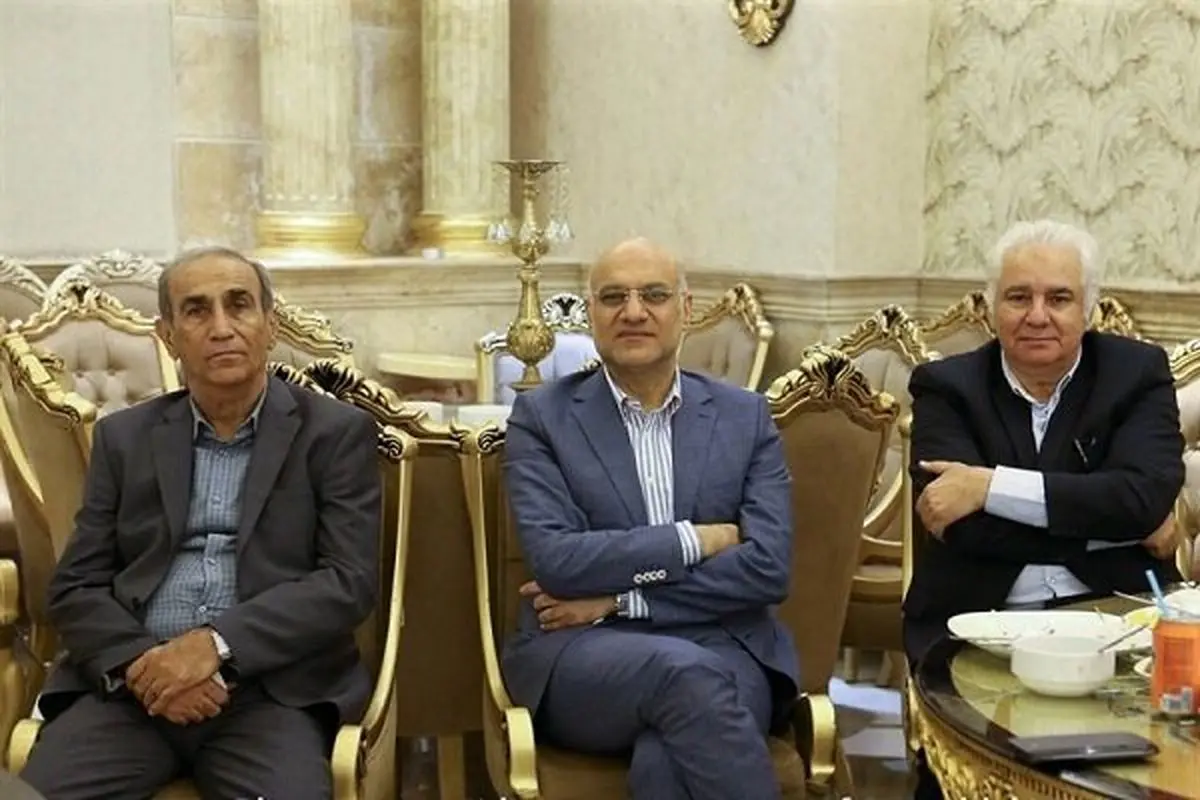 صلح نسبی در اردوی استقلال/آشتی کنان فتحی و جباری با وساطت اولیایی