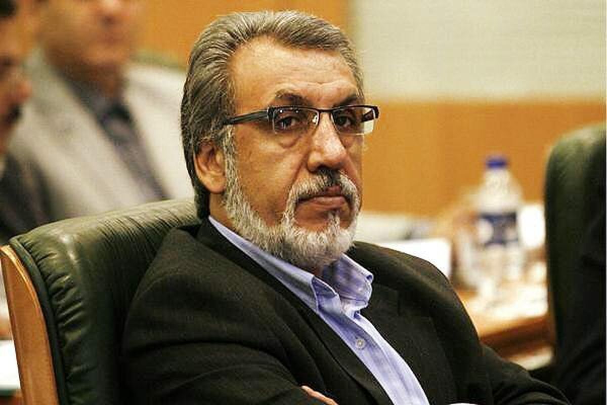 چرا اینترپل محمود خاوری را دستگیر نمیکند؟