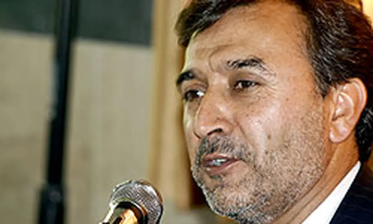 اعلام آمادگی ستاد قالیباف برای مناظره دونفره با روحانی