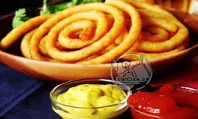 سیب‌زمینی پفکی مارپیچی را در 5 دقیقه بپزید