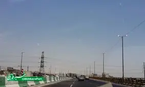 روشن بودن چراغ ها در روز روشن و در اتوبان