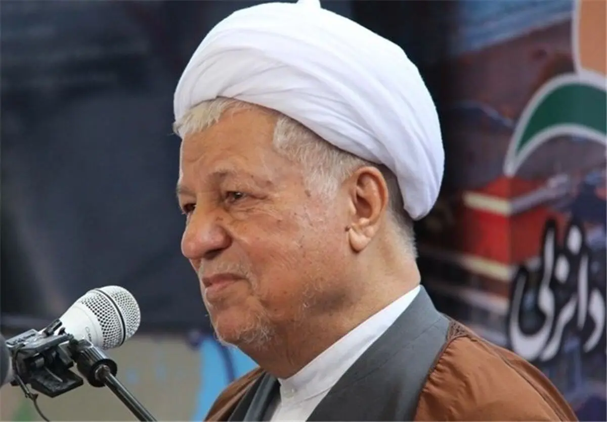 در مسأله سانسور برنامه‌هاى هنری، نظر رهبرى با فكر او تفاوت دارد / آقاى صافى گلپایگانی، از او خواسته خانم‌ها را وارد كابينه نكند