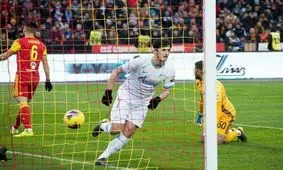 هیچکس از آرسنال با من برای انتقال سردار آزمون تماس نگرفت!