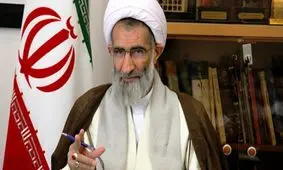 امام جمعه شهرکرد: بنی‌صدر را مردم انتخاب کردند؛ امام ماه‌ها او را تحمل کرد / آنقدر فرصت داد تا خود مردم به تصمیم غلط‌شان پی ببرند