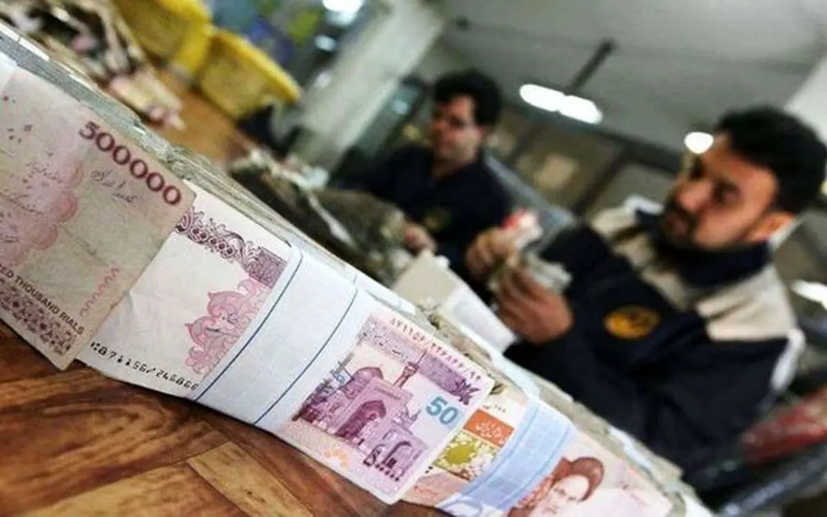 شماره حساب ۹۰ هزار مشمول بیمه بیکاری اشتباه بود/ تکمیل لیست نهایی مشمولان بیمه بیکاری تا هفته آینده