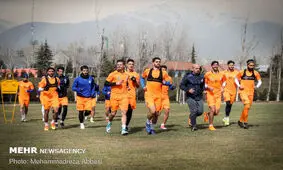 مصدومیت تبریزی و علنی شدن اختلاف کادر فنی و پزشکی استقلال!