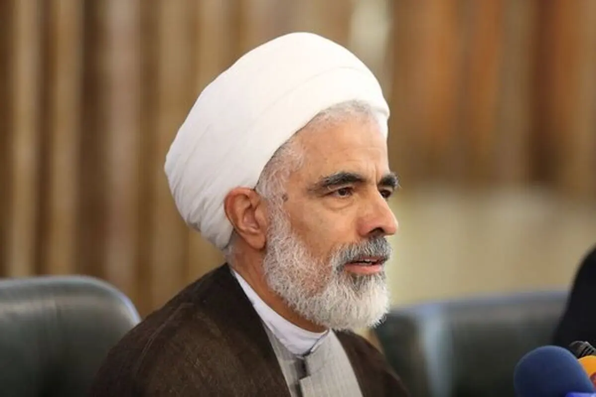 خوشحال نیستم که اصولگرایان با حداقل رای به مجلس رفته اند