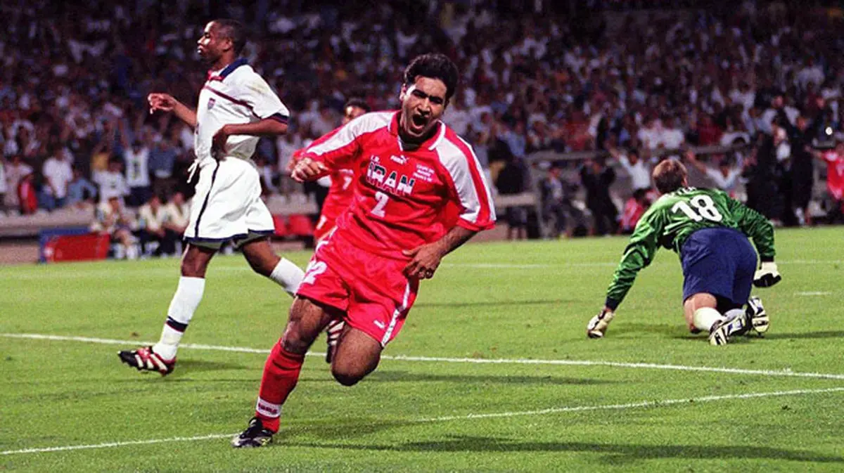 رهبر انقلاب خدمت سربازی مهدوی‌کیا را بخشید