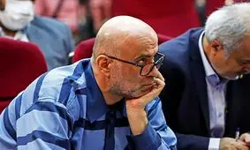 توهین اکبر طبری به زنان در صحن دادگاه