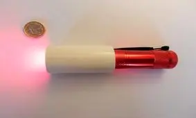 بهبود ضعف بینایی با خیره شدن به نور قرمز