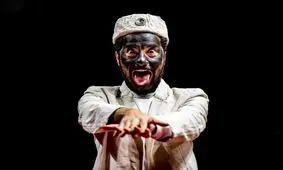 آتیلا پسیانی اجرای «قهوه قجری» را به بعد موکول کرد