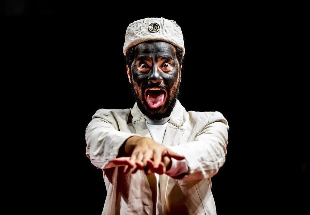 آتیلا پسیانی اجرای «قهوه قجری» را به بعد موکول کرد