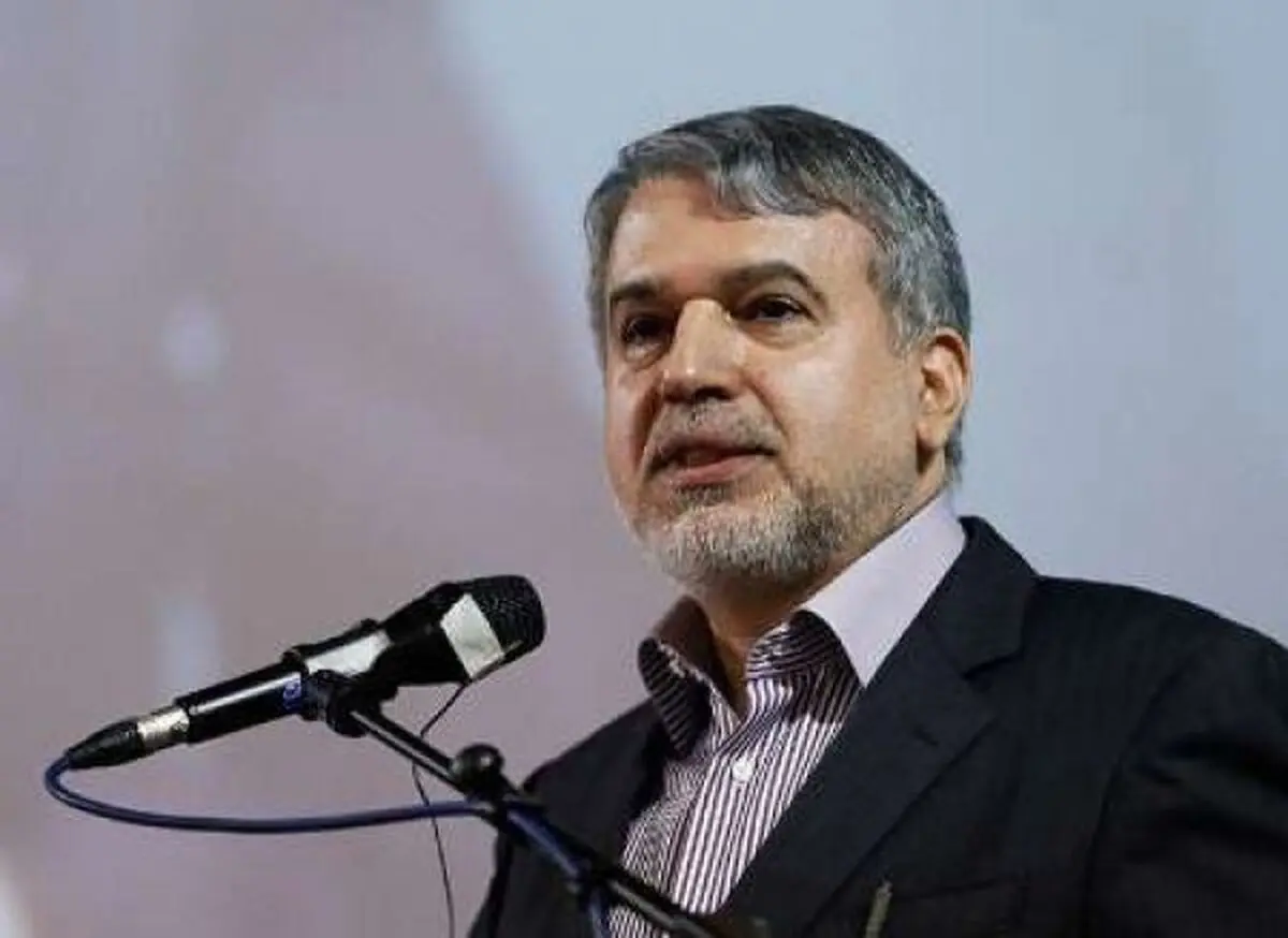 در جهان ایران را با نام فرهادی، کیارستمی و ظریف می‌شناسند