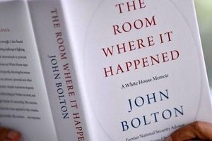 «کتاب بولتون» در فهرست پرفروش‌ترین کتابهای آمازون قرار گرفت