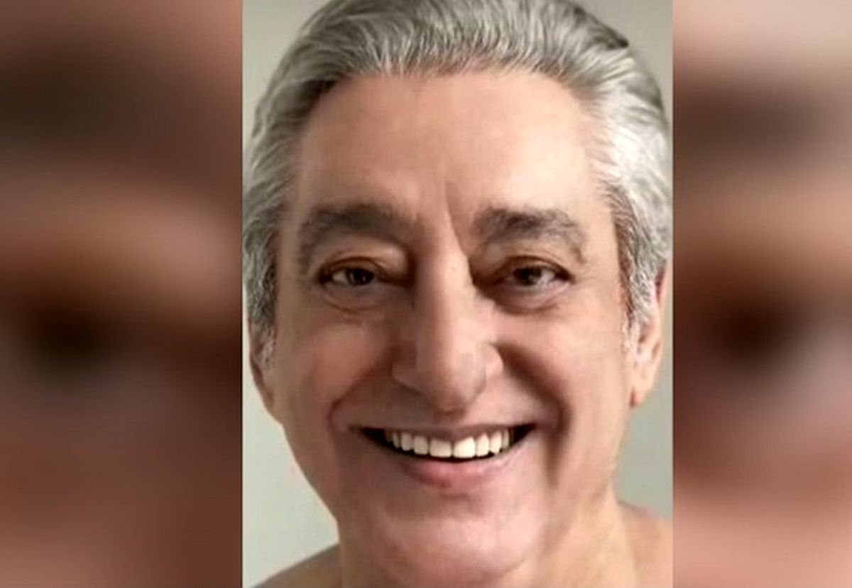 ابی بعد از ۵۰ سال ریشش را زد