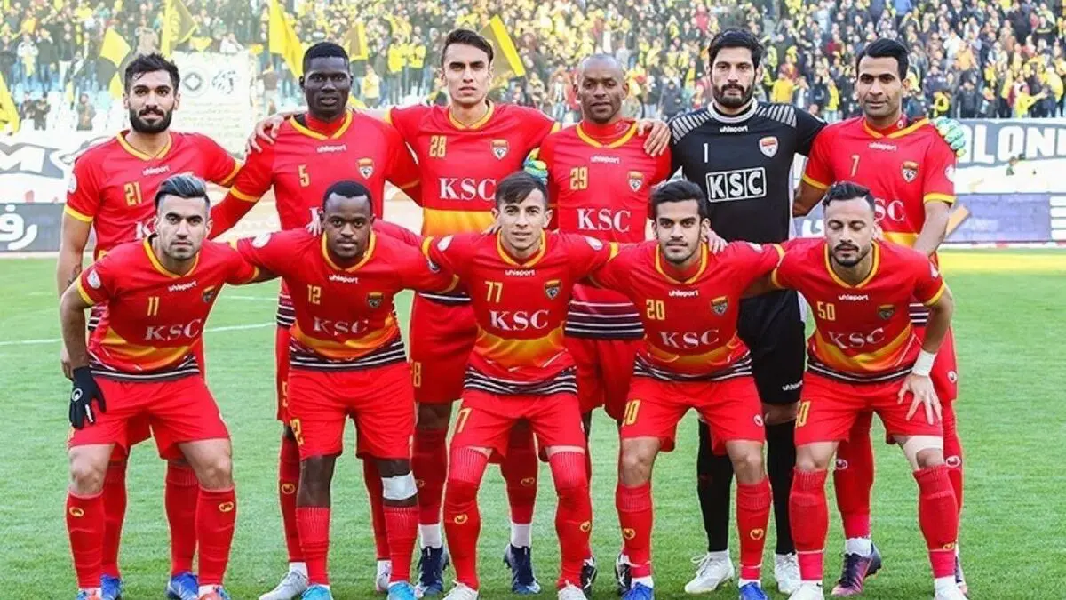 ۱۱ بازیکن فولاد کرونا گرفتند