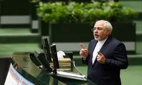 سیاست خارجی حوزه دعوای گروهی و جناحی نیست / تشنج در هنگام سخنرانی وزیر امور خارجه + فیلم