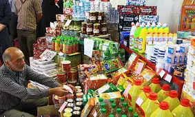 توزیع بیش از ۸۰۰۰ تن اقلام اساسی در آذربایجان‌غربی