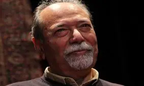 فیلم / حمایت علی نصیریان از دولت تدبیر و امید در حضور ظریف