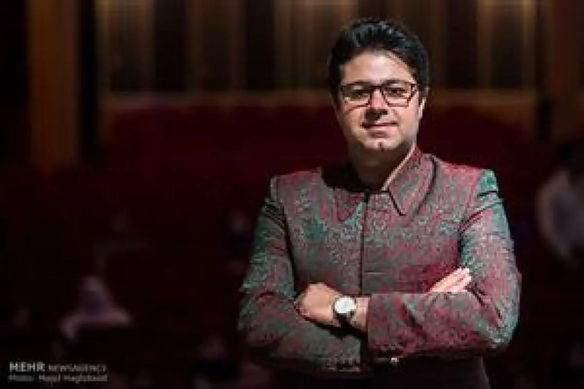 خواننده قطعه معروف «ماه و ماهي»، دوباره ايران برمي‌خيزد