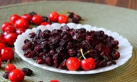 به ‌جای استامینوفن آلبالو بخورید!