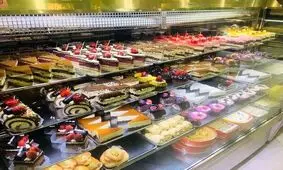 ۵۰۰ کیلوگرم شیرینی غیر بهداشتی در یاسوج معدوم شد