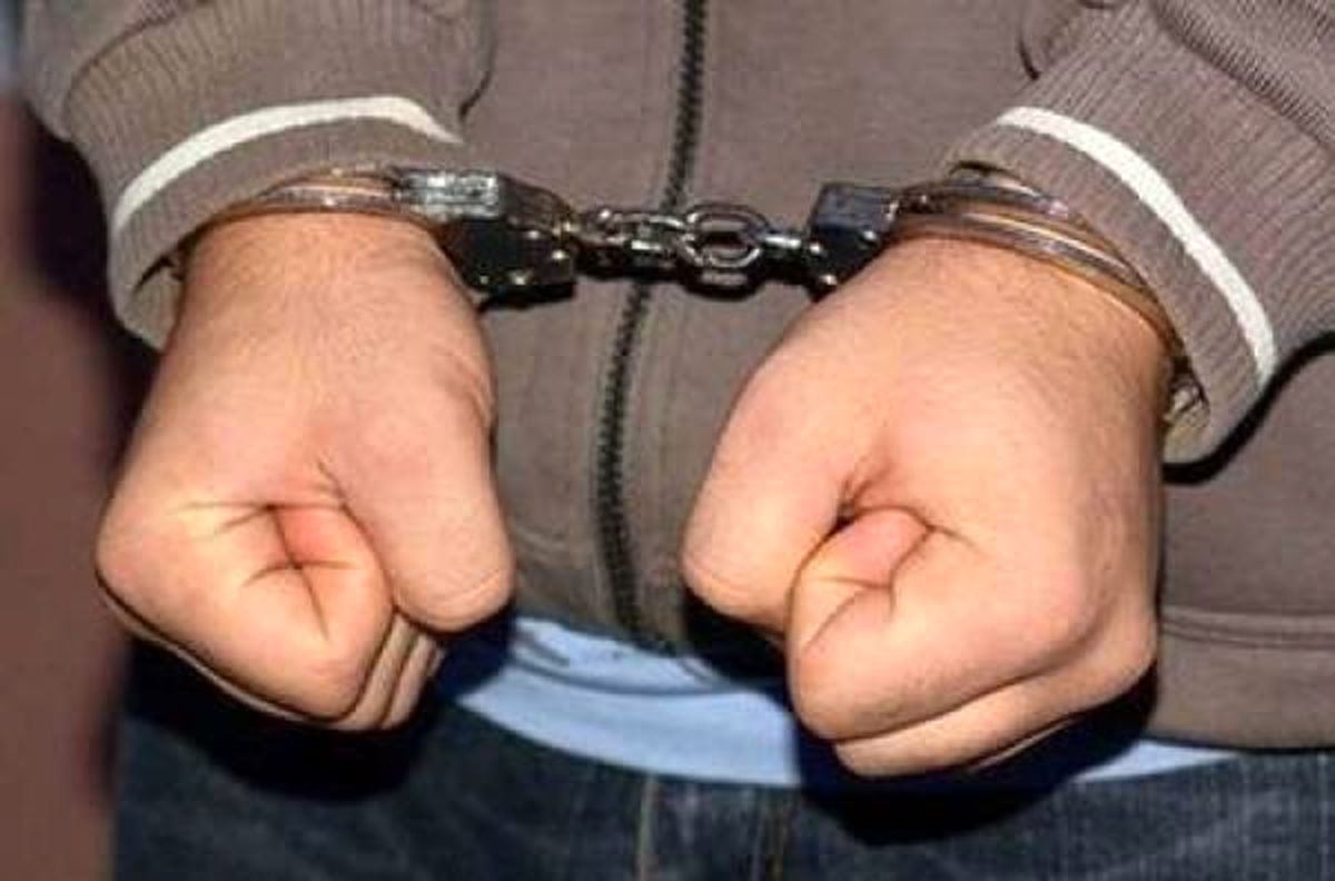 دستگیری سارق حرفه‌ای در عملیات ضربتی پلیس یزد