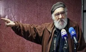 نظر داریوش ارجمند در مورد فوتبال و ورزش زورخانه‌ای