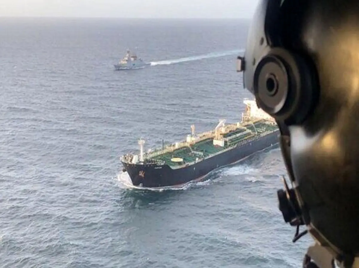 ایران تصمیم گرفته تا هر ماه ۳ محموله بنزین به ونزوئلا بفرستد / تهران در قبال این صادرات، ۹ میلیون تن طلا از ونزوئلا می‌گیرد