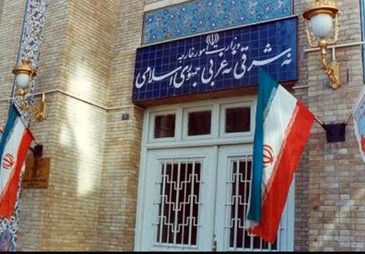 دولتی که شعار انتخاباتی‌اش «دیوار بکشیم» بوده، در روز جهانی پناهجویان خطابه می‌خواند