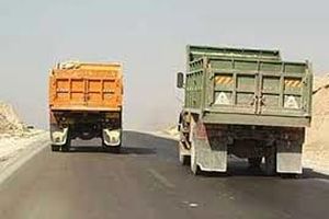 تردد کامیون‌ها دلیل اصلی تخریب آسفالت شهر خرم‌دره