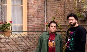 ببینید| رقص علی صبوری با لباس زنانه در سریال آخر خط