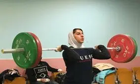 در کشتی بانوان سختی را به جان خریدم