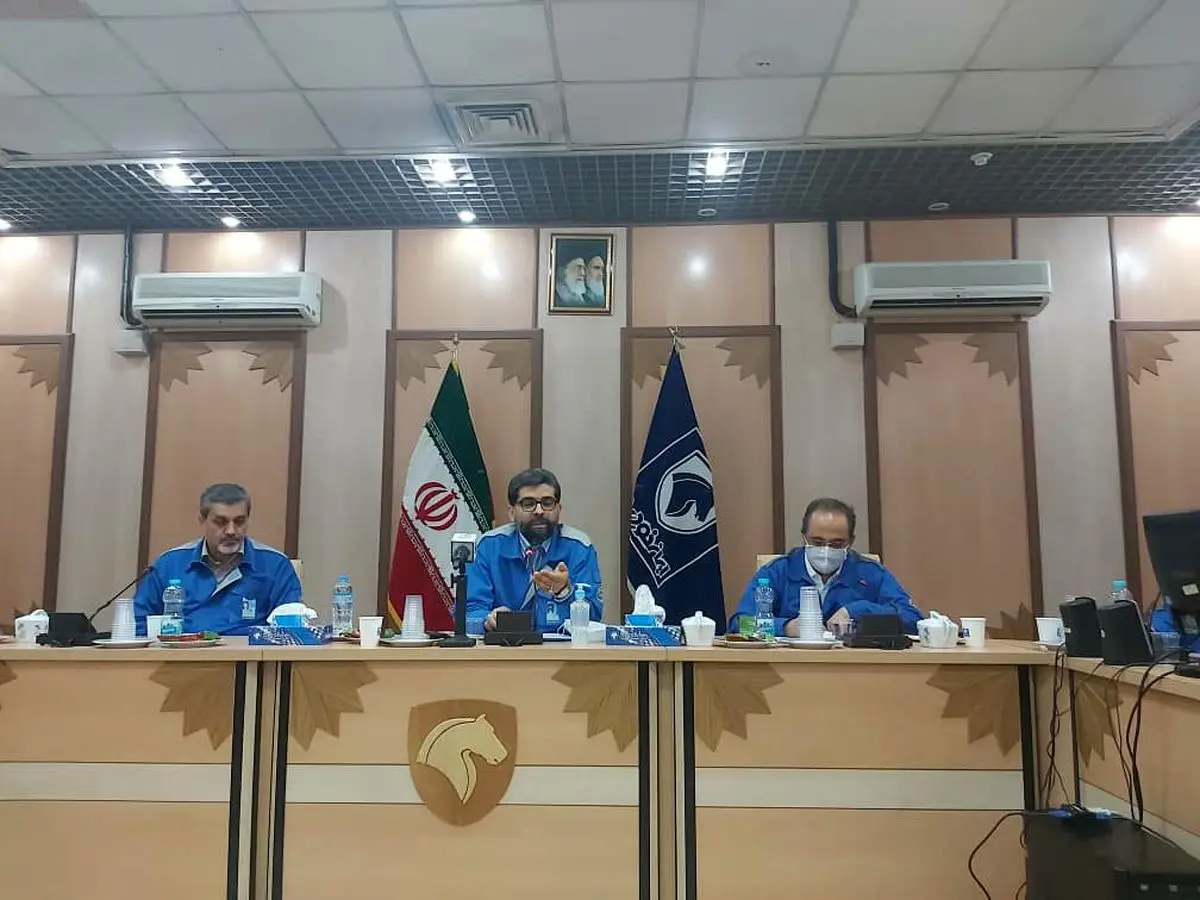 به روزآوری تعهدات معوق ایران‌خودرو تا شهریور/ اجرای پروژه‌های کاهش هزینه‌ لجستیک