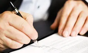 فسخ قرارداد پیش فروش ملک چگونه است؟