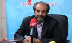 گرایش مردم به پوشاک داخلی صعودی شد/اخذ مالیات‌های گزاف بازدارنده تولید / زنجیر‌ها را از گردن تولید ملی باز کنید