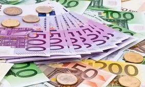 افزایش نرخ رسمی پوند و کاهش قیمت یورو/نرخ دلار ثابت ماند