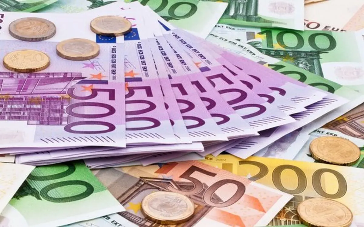 افزایش نرخ رسمی پوند و کاهش قیمت یورو/نرخ دلار ثابت ماند