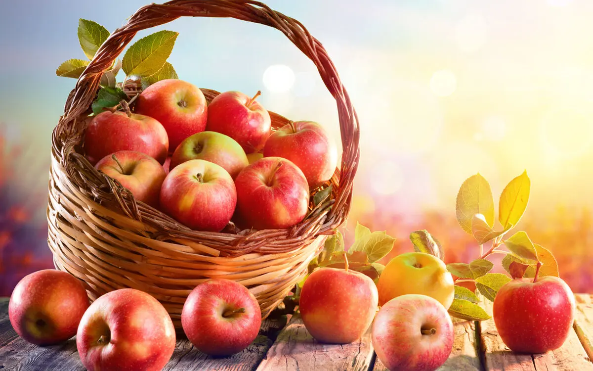 ۹ خاصیت خیره کننده سیب برای سلامتی
