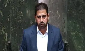 در دولت، مدیران هزینه‌ای داریم/کسری بودجه را با افزایش قیمت دلار می‌خواهند جبران کنند/روستانشینان خوزستان، فریاد العطش سر می‌دهند