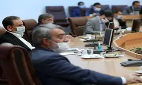 عبور از مشکلات با جلب رضایت و مشارکت مردم امکان‌پذیر است/مردم را به فروش سهام خود تشویق نکنیم