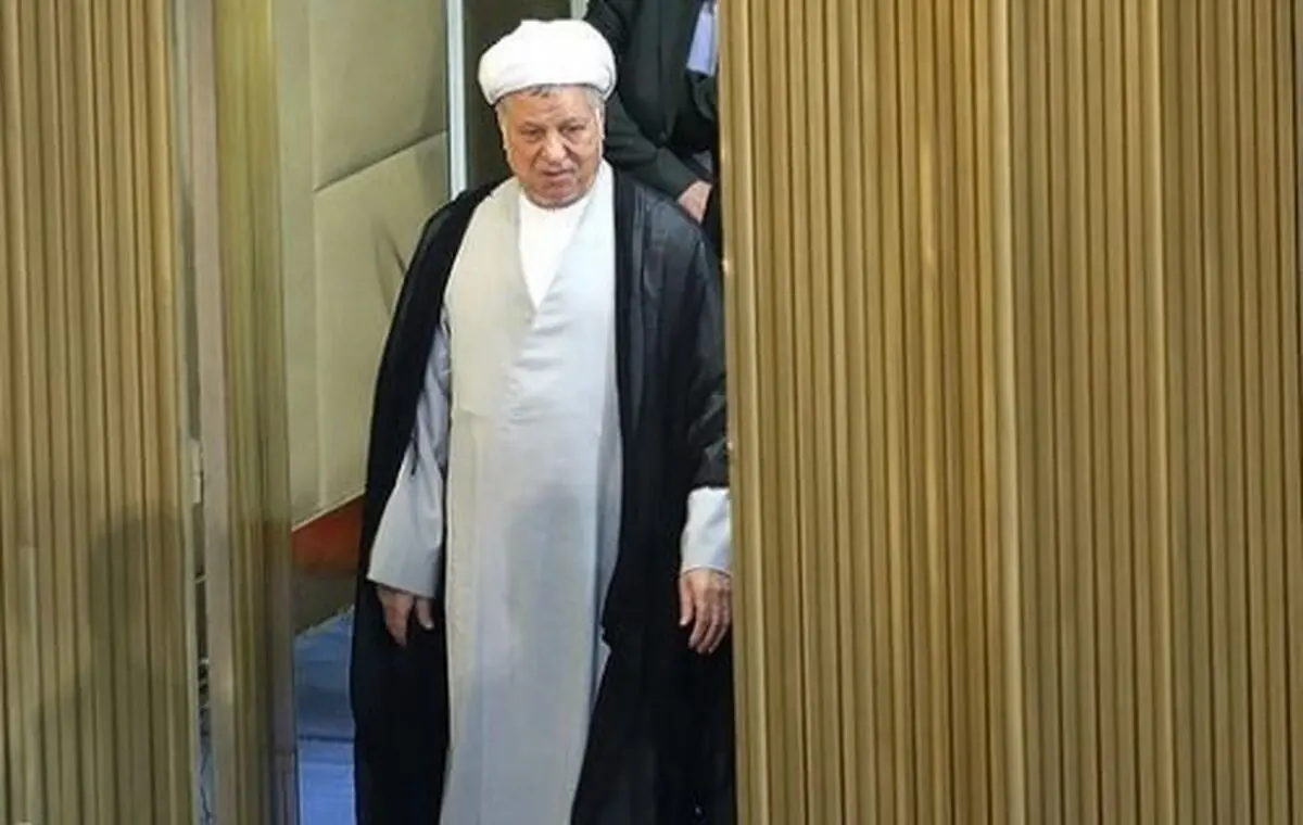 اظهار نگرانی از روحانیون ساختارشکن در انتخابات خبرگان و تضعیف رهبرى