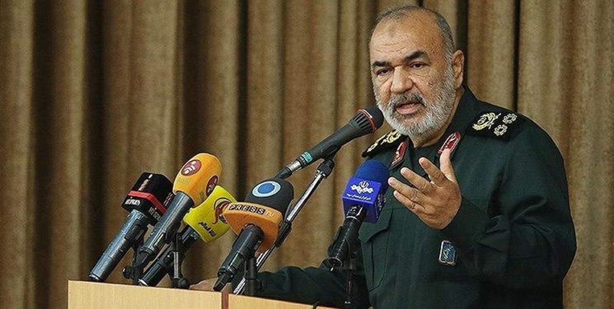 سرلشکر سلامی: حساسیتها درباره کرونا نباید کاهش پیدا کند