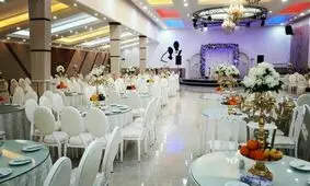 کارت عروسی کرونایی یک زوج در زنجان