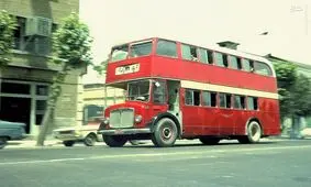 ۱۹ تیر ۱۳۵۳؛ لیلاند ایران اتوبوس به خارج صادر می‌کند