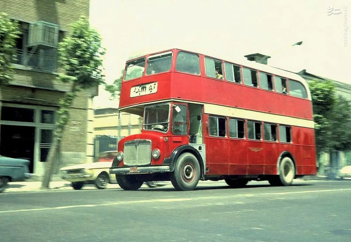۱۹ تیر ۱۳۵۳؛ لیلاند ایران اتوبوس به خارج صادر می‌کند