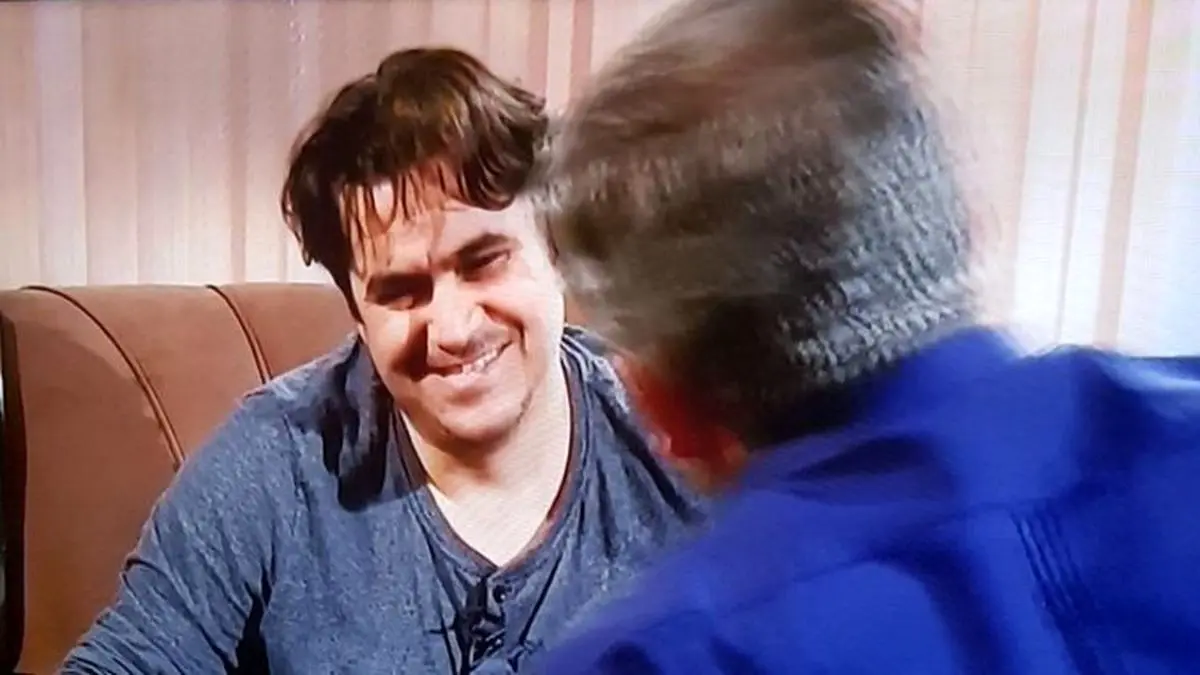 اعترافات جدید روح‌ الله زم در برنامه بدون تعارف / فیلم