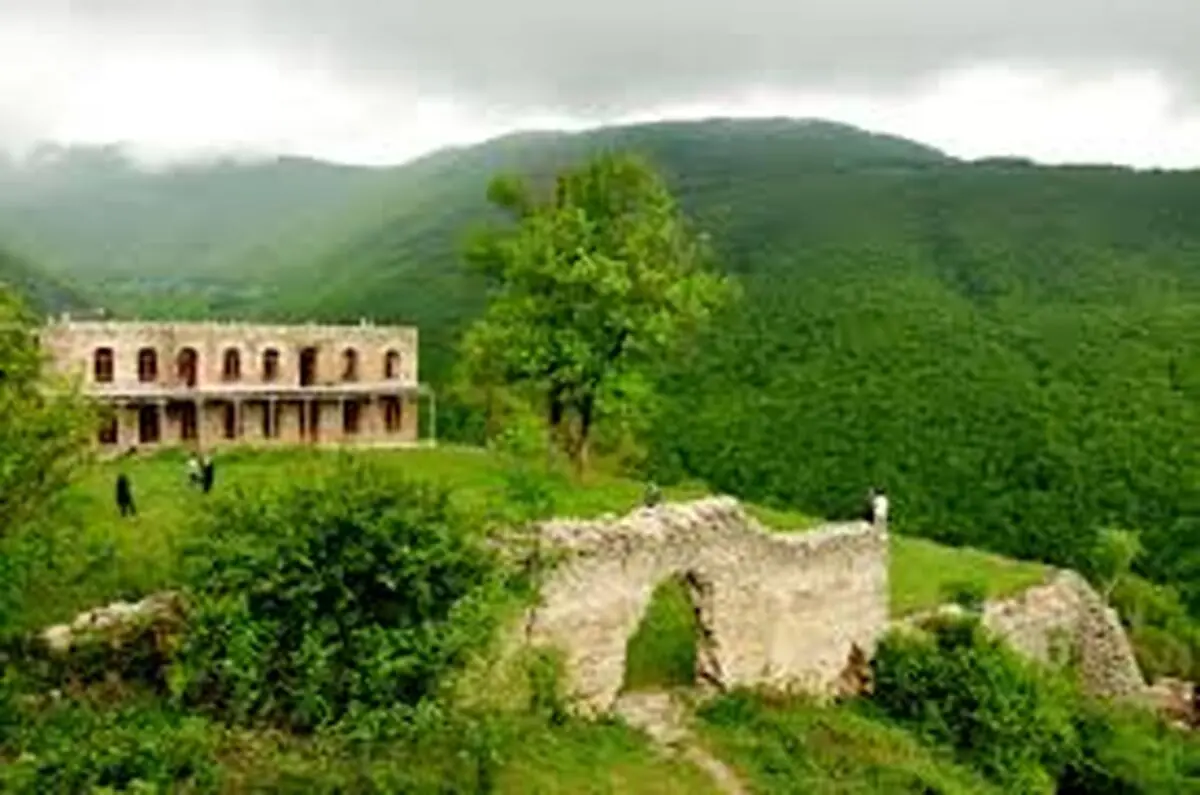 برخورد با ۳۵ تور گردشگری غیرمجاز در تبریز
