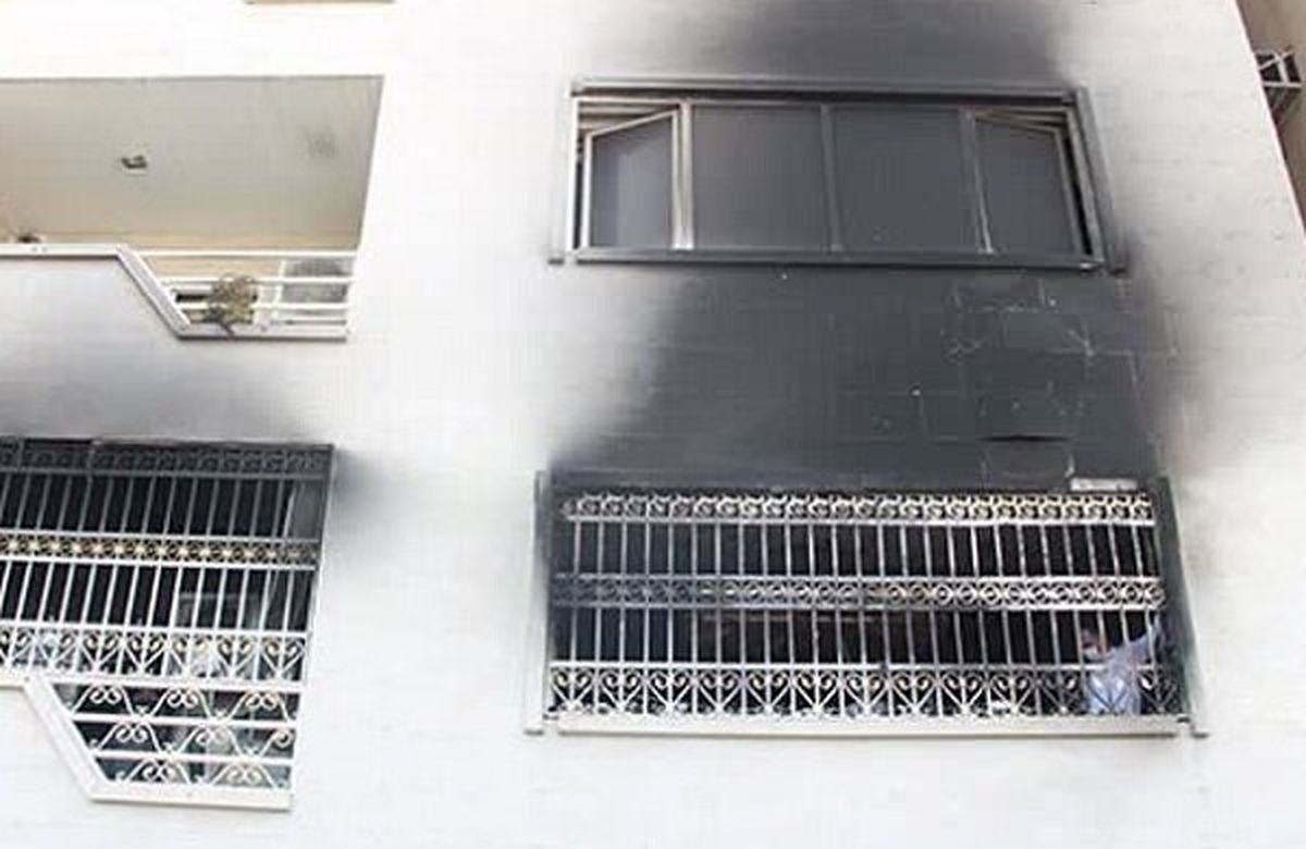 آتش نشانان بندرعباس جان ۱۰ نفر محبوس شده در یک ساختمان را نجات دادند